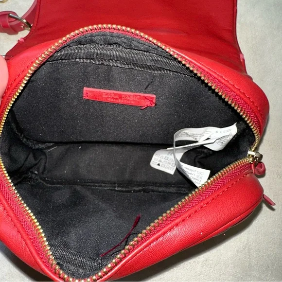 SOLD Zara Crossbody and Fannypack - Picture 9 of 16